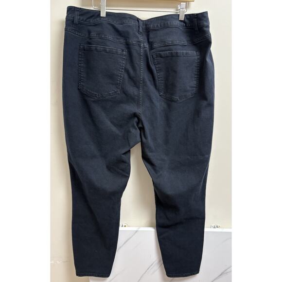 Lane Bryant Women’s Size 24 Stretch Jeans Dark Wash Skinny Fit Denim - Picture 2 of 4